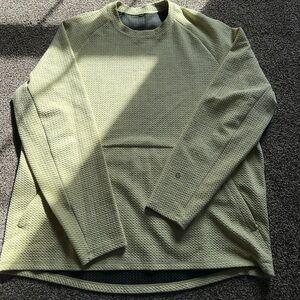 Lululemon at ease crewneck